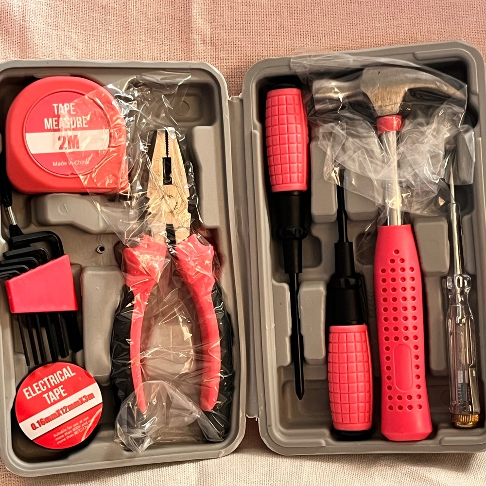 What a Girl Wants Pink and Black Tool Set